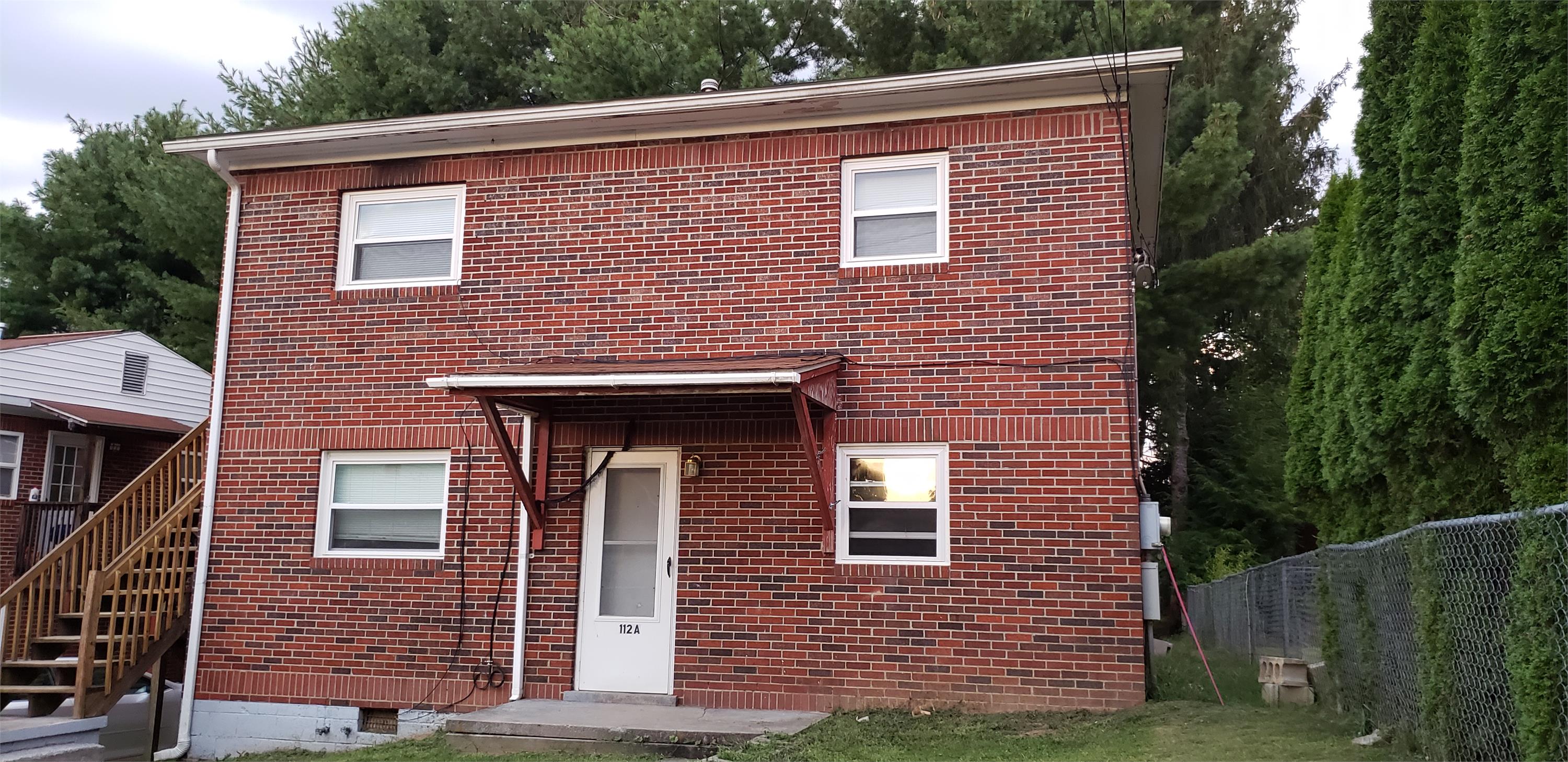 Property main image